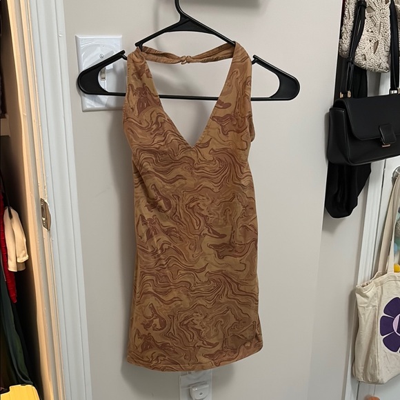 Motel Rocks Tan Patterned Top - Picture 4 of 6